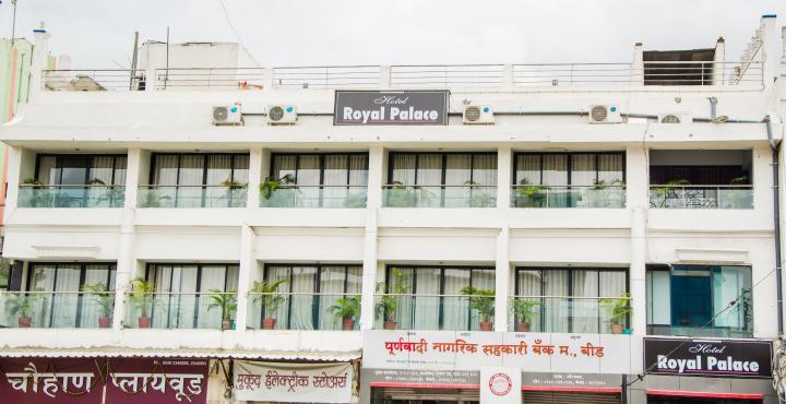 Hotel Royal Palace Aurangabad  Exteriör bild